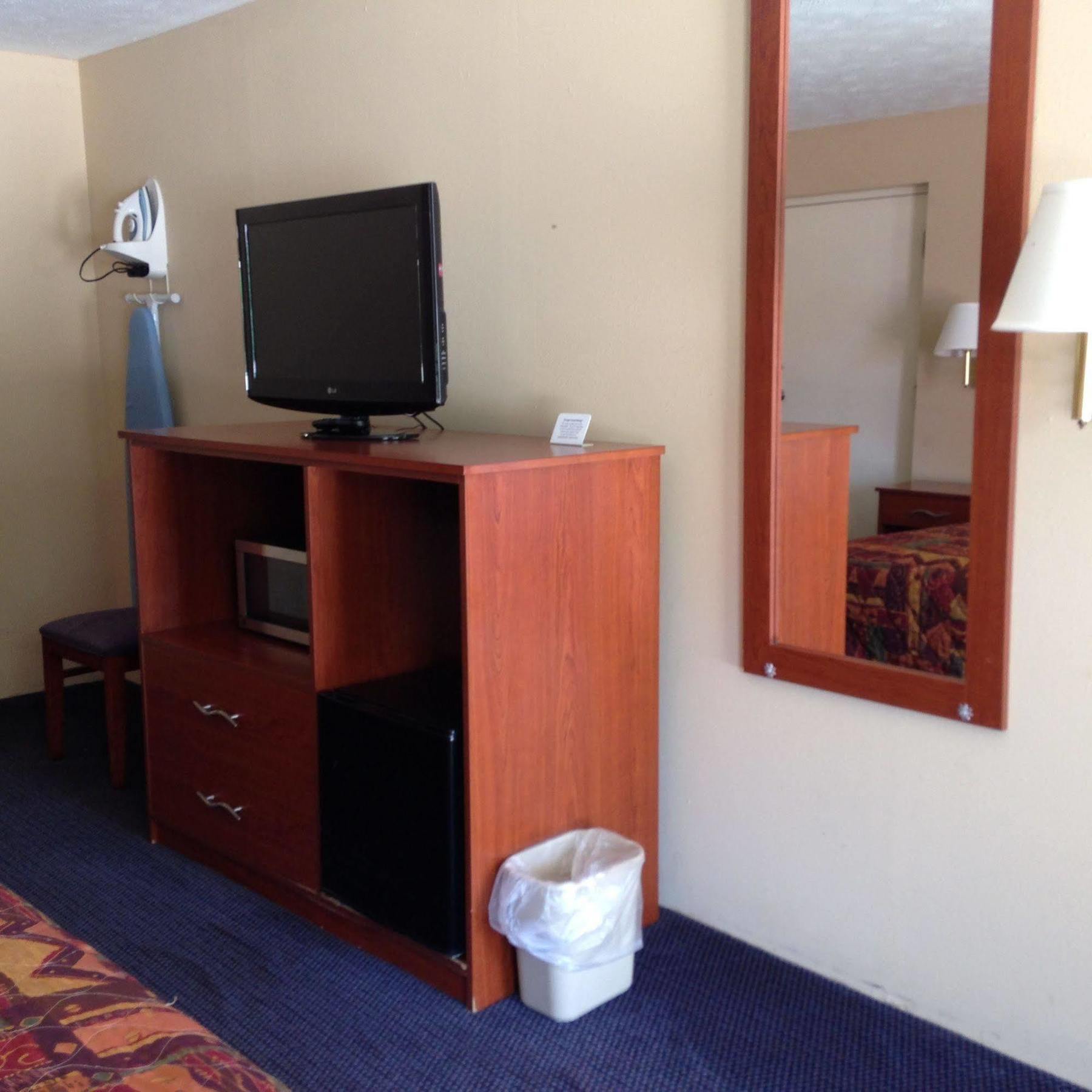 Knights Inn Elizabethtown Extérieur photo